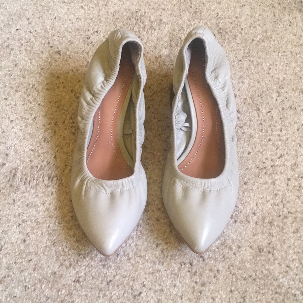 Vintage Zara heels.